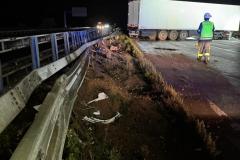 44b74590-9e61-4790-aa1e-49476e2cc259